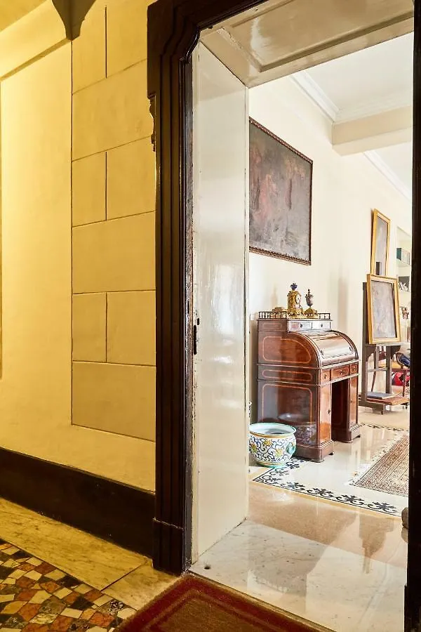 Gasthuis Suite Klimt P.zza Amedeo Napels